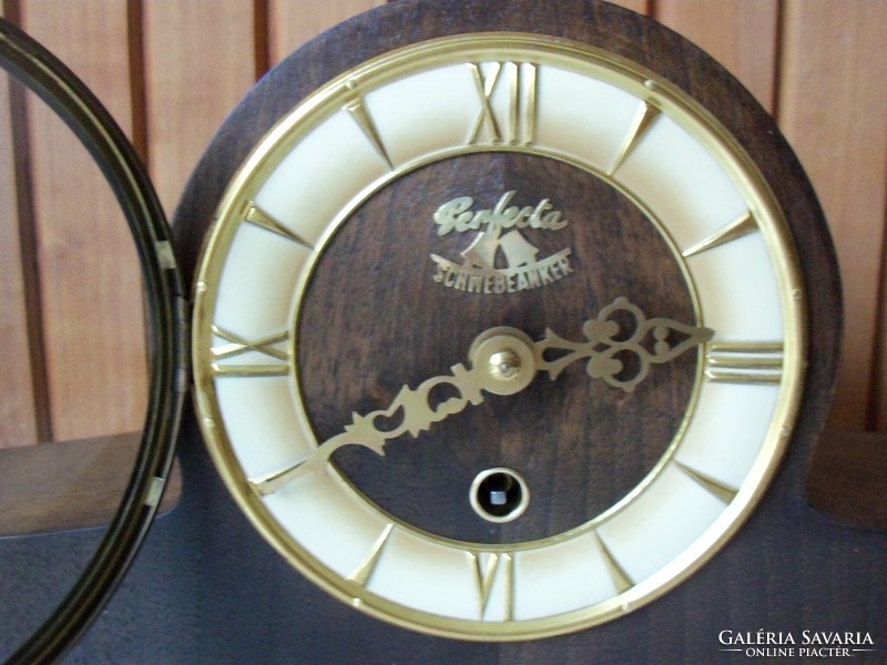 A very nice mantel clock