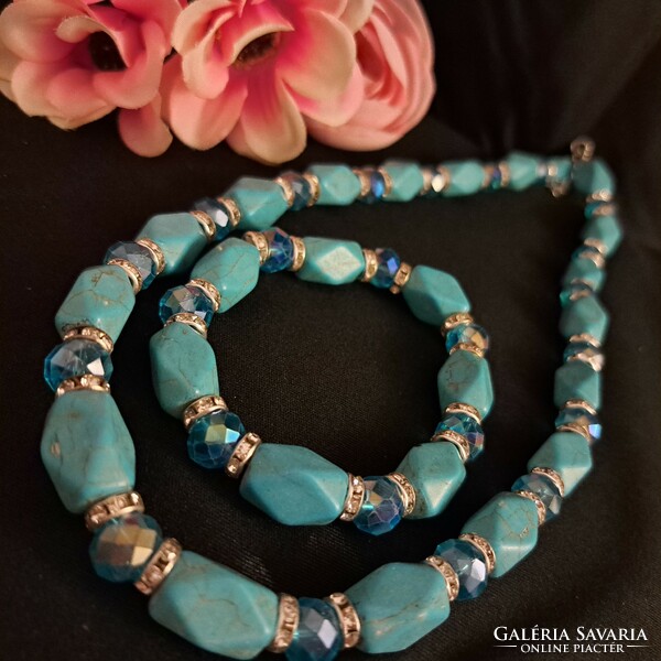 Turquoise set with crystal