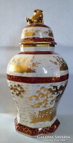 Nagyméretű keleti urna váza