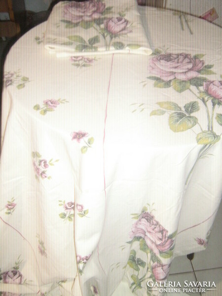 Beautiful vintage pink bedding set