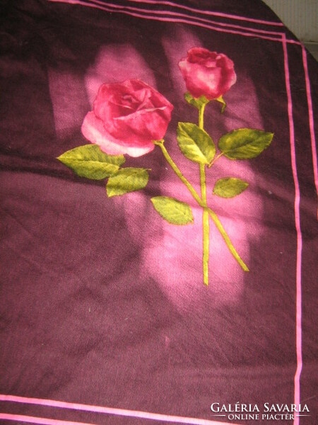 Gyönyörű vintage rózsás mélylila párnahuzat