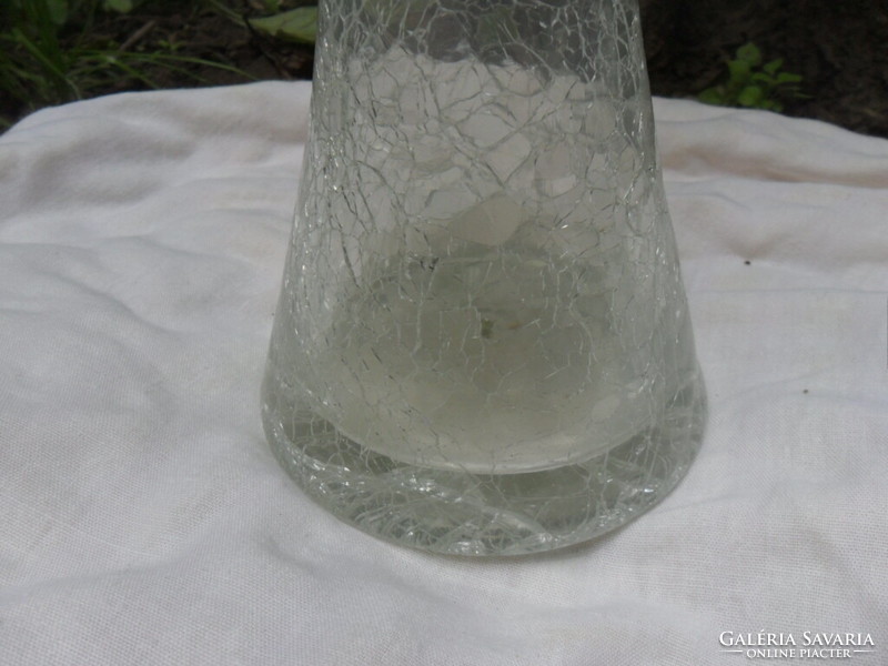 Karcagi berekfürdői fátyolüveg váza
