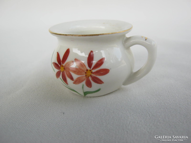 Aquincumi porcelán virágos mini bögre