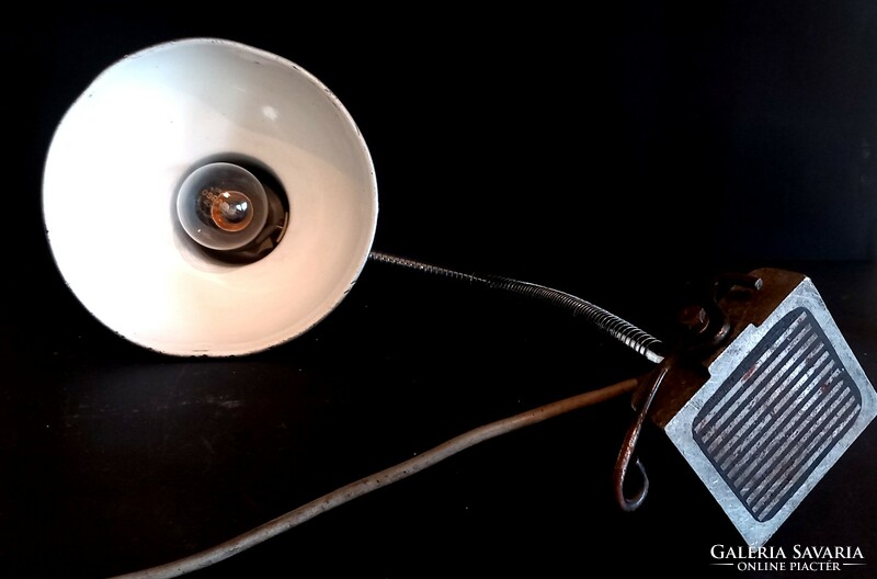 Retro loft industrial table lamp workshop lamp negotiable
