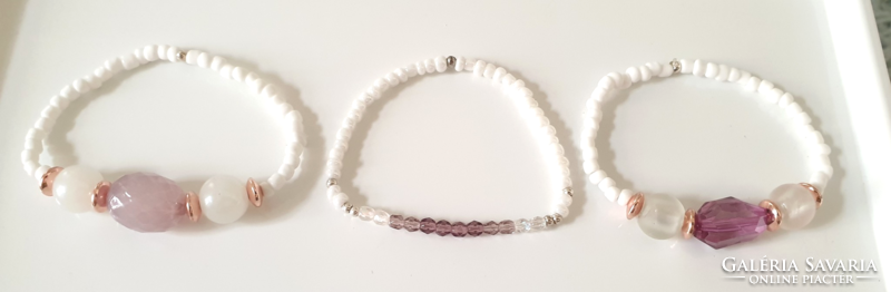 Bracelet made of 3 glass beads