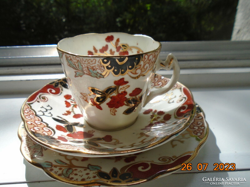 Antique English gold contoured Imari hand painted breakfast set with ribbed cup