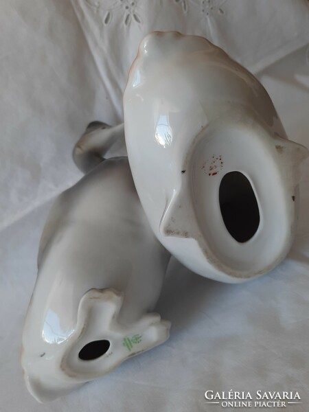A pair of Ravenclaw porcelain bowls