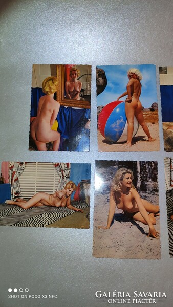 Vintage French 10 sheet nude photo in original case