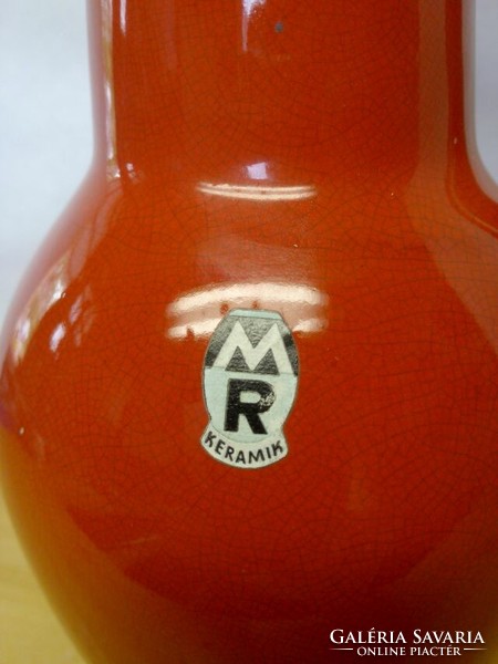 Korálvörös ArtDeco Marzi & Remy füles váza 20. század közepéről. Ritkaság Németországból