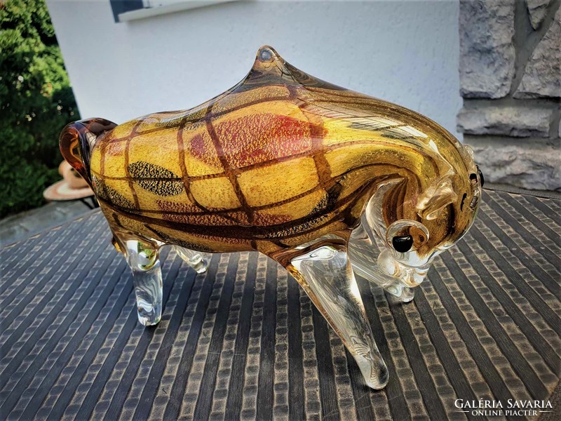 Muránói üveg bika