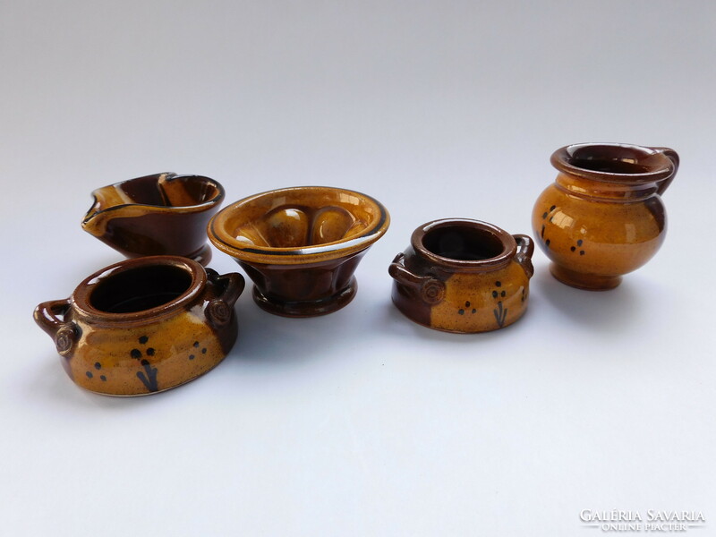 Mini ceramic dishes for a doll's house - 5 pieces