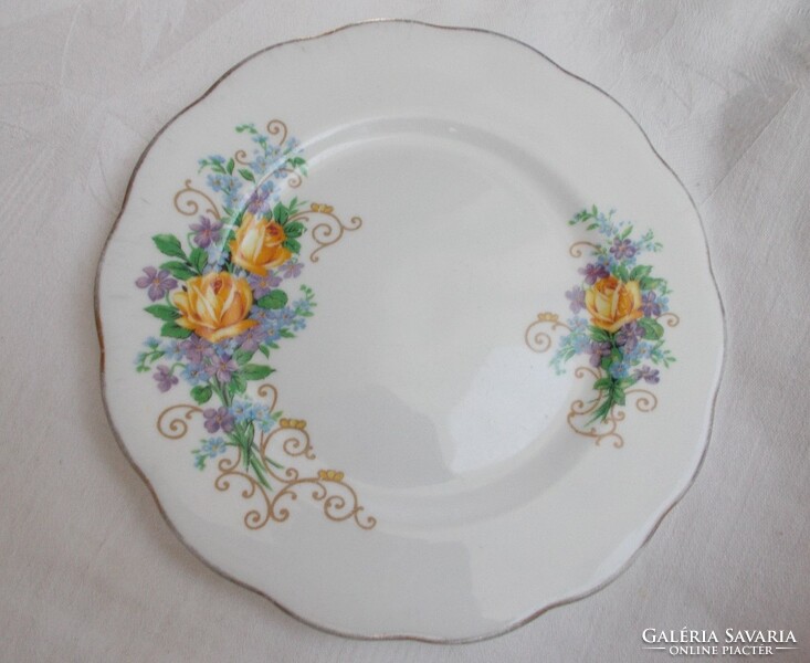 Gold-plated English yellow rose, forget-me-not, violet cake and dessert plate 2 pcs (queen anne)