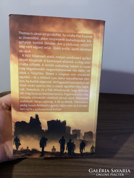 Tűzpróba James Dashner Az útvesztő-trilógia második kötete könyv