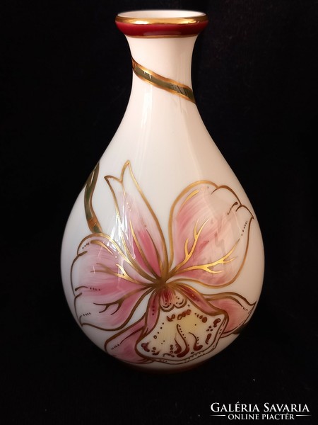 Zsolnay orchid mini vase in perfect condition