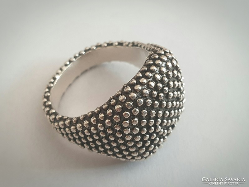 Gyönyörű ezüst gyűrű NOVE 25