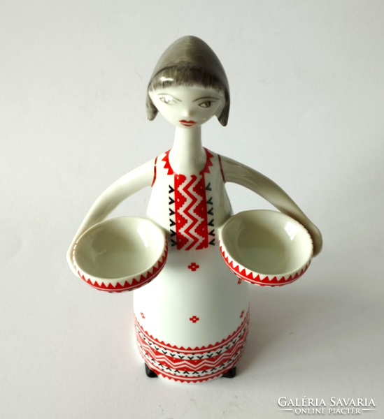 Hollóháza bowl girl in folk costume, j. Starling gravy