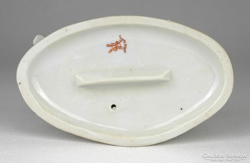 1N697 Régi galambokat etető Fasold & Stauch porcelán figura 17 cm