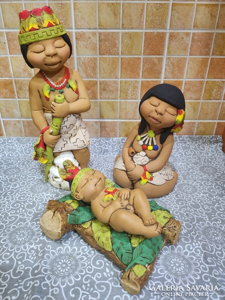 Ceramic Peruvian lucuma designs family 33 cm!
