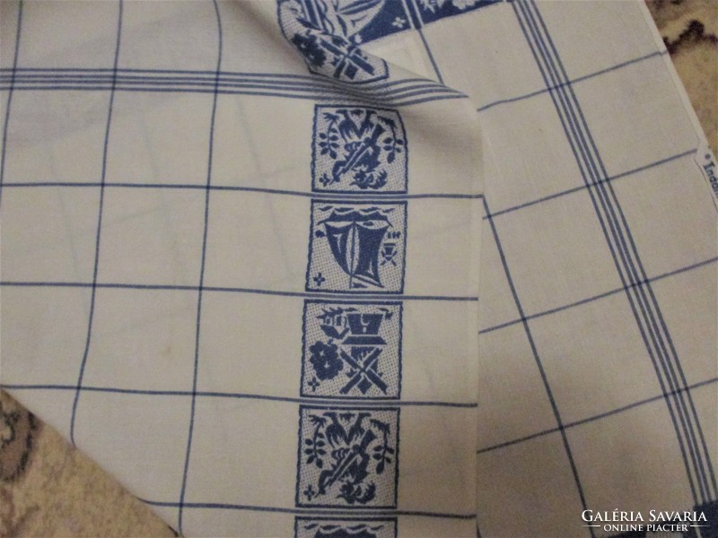 Kitchen cloth made of strong material with hunter, windmill and boat pattern, kitchen towel