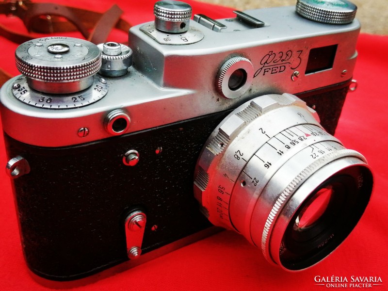 Fed 3 Szovjet,távmérős fényképezőgép.