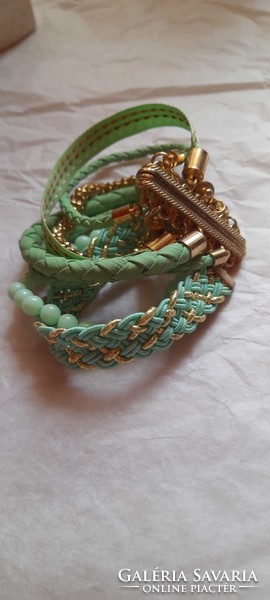 7-row mint-gold bracelet