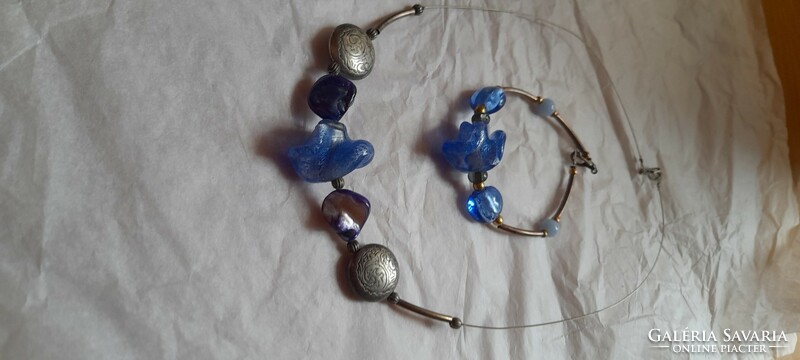 Üveggyöngyös szett muránói jellegű kék gyöngyökkel