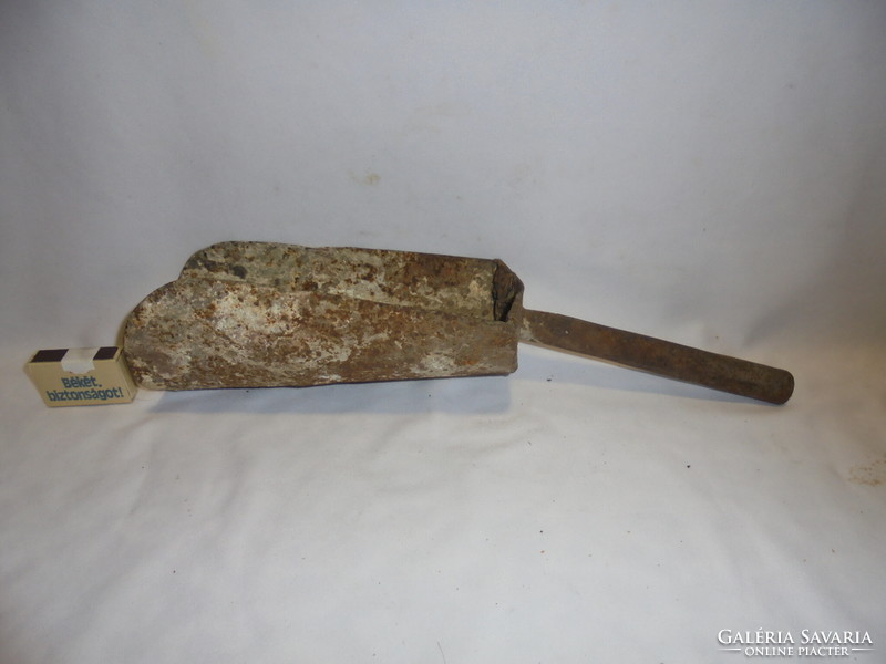 Old coal shovel, iron shovel
