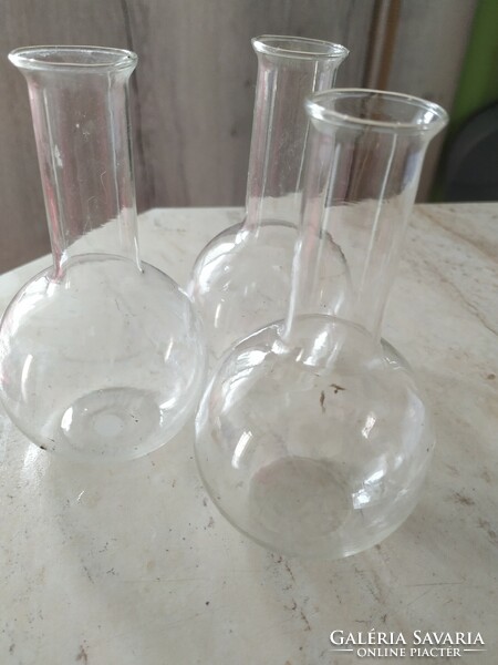 Erlenmeyer flask set! Glass measuring cup, flask, test tube 3 pieces for sale!