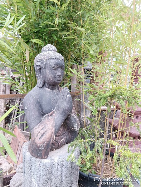 Régi  használt kerti  Kő Buddha műkő szobor  kb 55cm nehéz