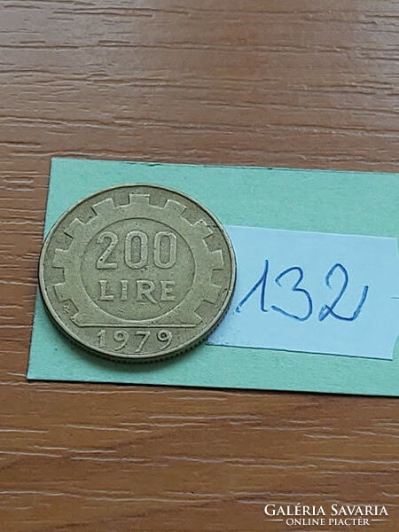 Italy 200 Lira 1979, aluminum-bronze 132