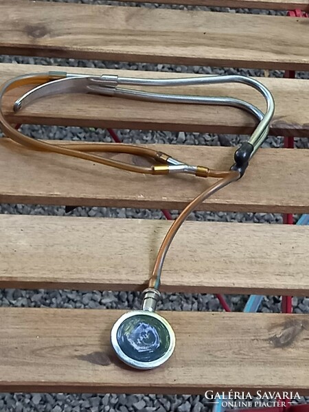 Vintage/retro orvosi eszköz: stetoszkop, foendoszkop/Orvosi rendelő dekoráció