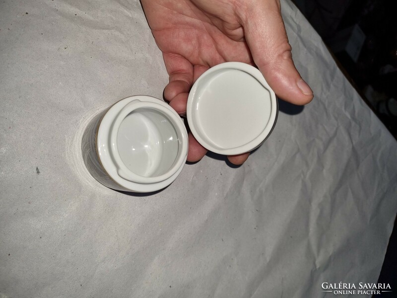 Saxon Endre porcelain cream holder