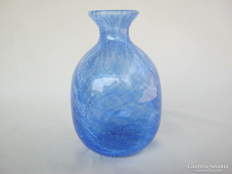 Karcagi fátyolüveg repesztett üveg kék váza