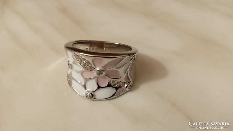 Rózsaszín-fehér virágos gyűrű 54-es és 57-es