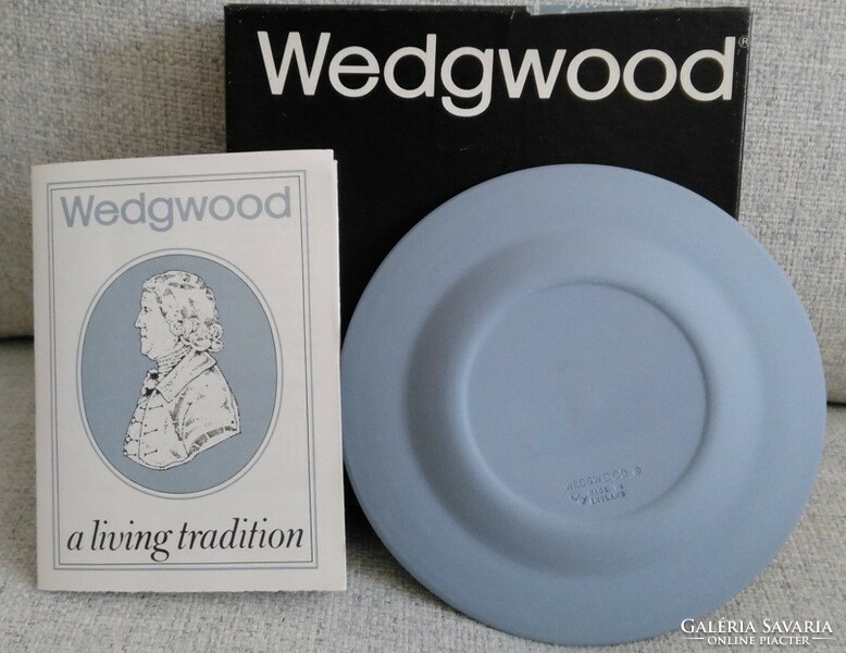 Szép jelzett angol "Wedgwood kék" asztalközép tál tálka tányér -„King's College Cambridge”