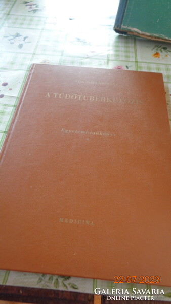 A tuberkolózis  írta Miskovics Gusztáv  , 1966 , egyetemi tankönyv ,