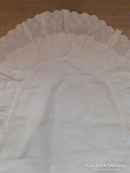 Small madeira hand-embroidered lace baby swaddle in old, beautiful condition