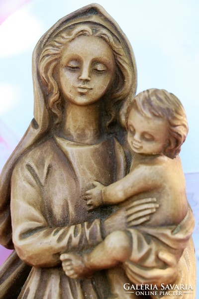 Szűz Mária falidísz