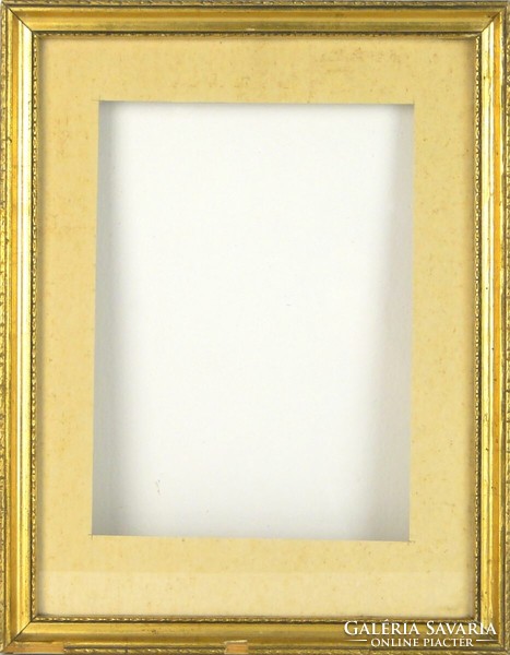 0T168 old cuttable gilt picture frame 31 x 24 cm
