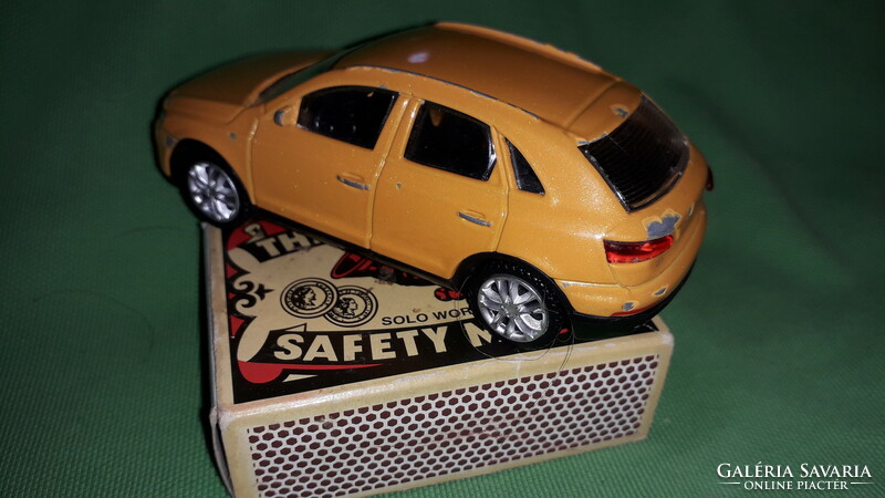 Original Rastar Audi Q3 quality metal model toy small car 1:43 according to the pictures
