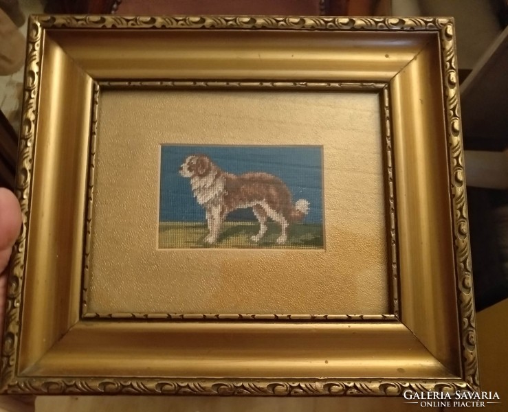 Bernáthegyi kutya, antik tűgobelin keretezett, 29x25,5 cm, alkudható