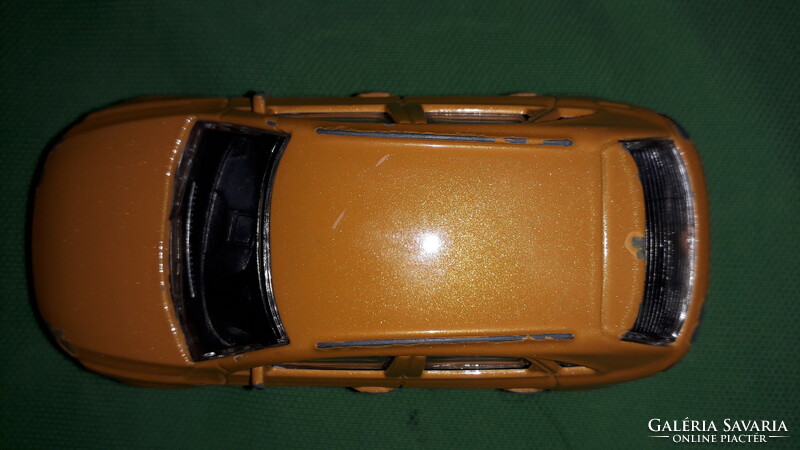 Eredeti RASTAR AUDI Q3 minőségi fém modell játék kisautó 1:43 a képek szerint