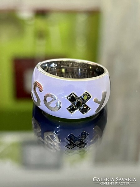 Cool silver ring