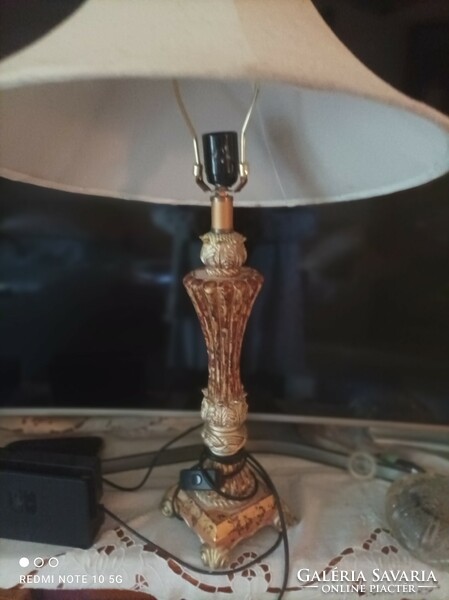 Dekoratív asztali lámpa