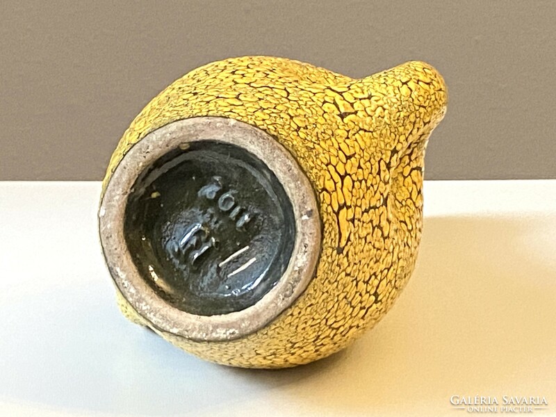 Retro vase with yellow markings and shrink glaze