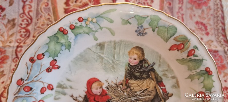 Exkluzív szecessziós gyerekekkel díszített porcelán tányér, karácsonyi dísztányér 4 (L4021)