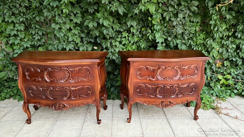 Two-drawer carved neo-baroque style chest of drawers solo/pair