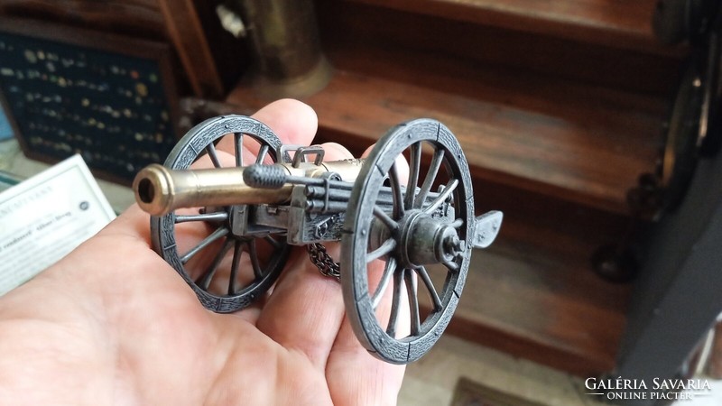 Napoleon kori ágyú modell fémből, gyűjtőknek,  16 cm-es nagyságú.