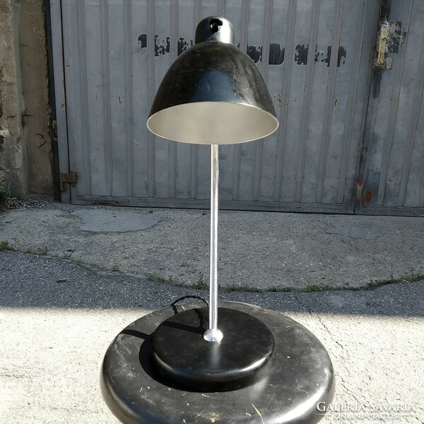 Bauhaus íróasztali lámpa felújítva /fekete - króm/ - bakelit ernyő