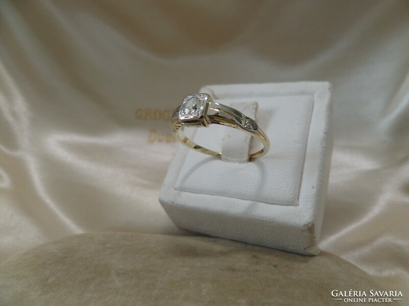 Art deco antique gold brilled solitaire ring